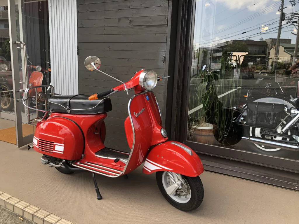 スタッフKEI】 試乗レビュー VESPA rally200 – Escape Blog