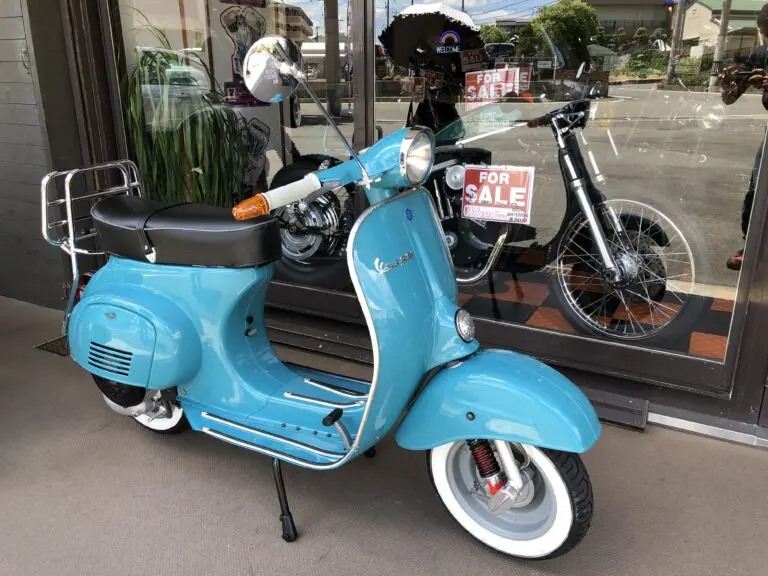 スタッフKEI】 VESPA 50S納車！本日4台目！ – Escape Blog