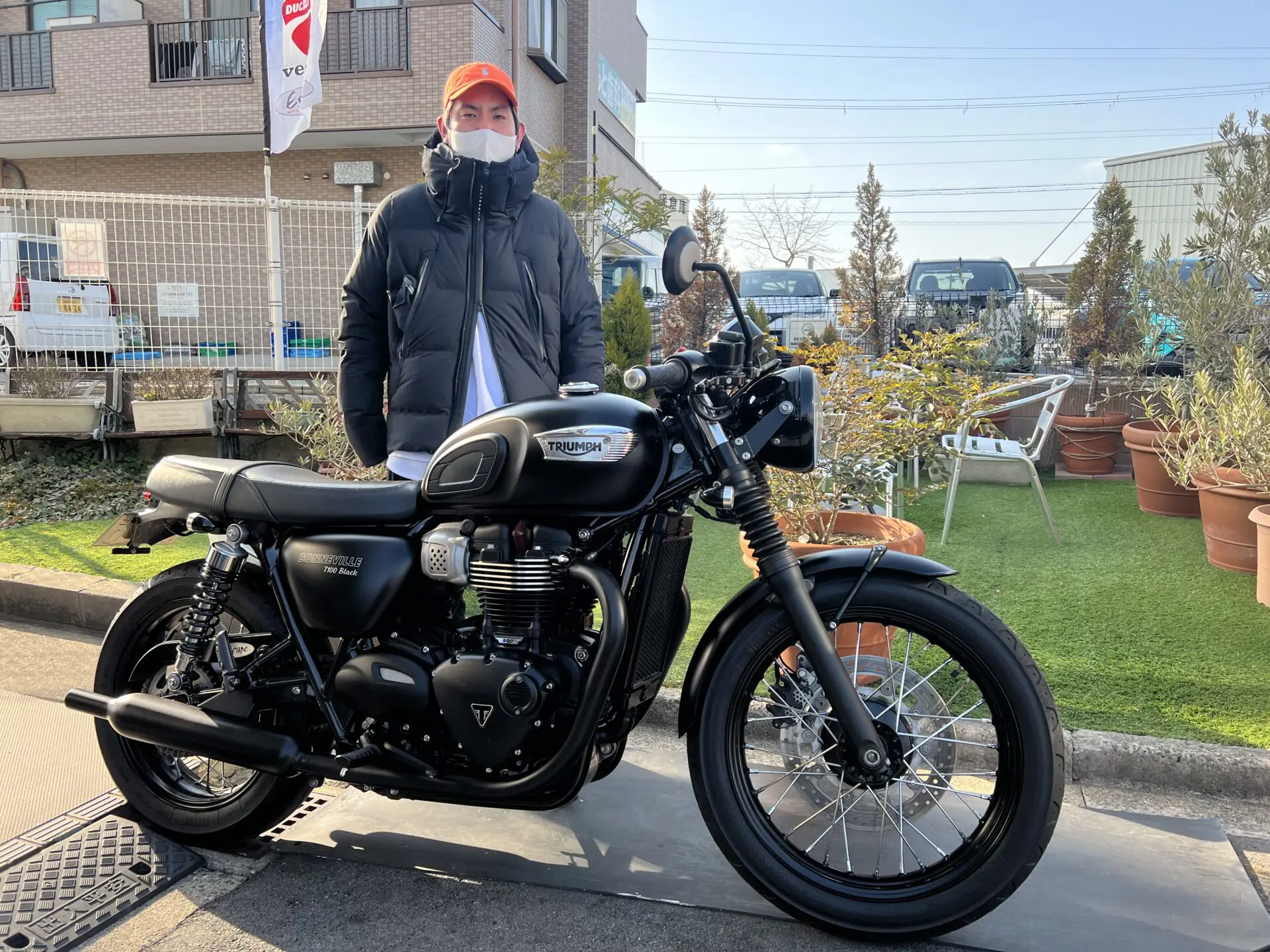 ボンネビルさま専用です。 スタッフKEI】TRIUMPH ボンネビルT100Black納車！ – Escape Blog