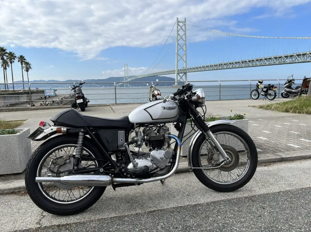 スタッフKEI】TRIUMPH ボンネビルT140ES納車！ – Escape Blog