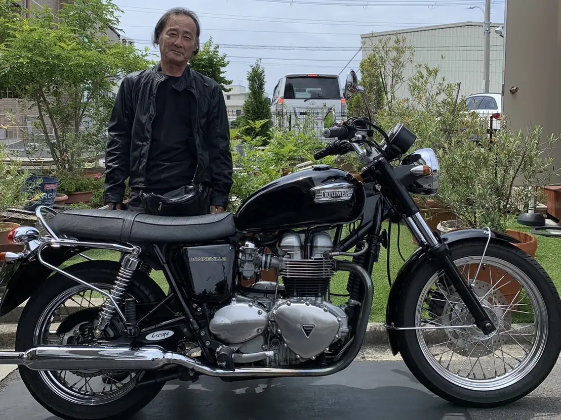 スタッフKEI】TRIUMPH ボンネビル790納車！ – Escape Blog