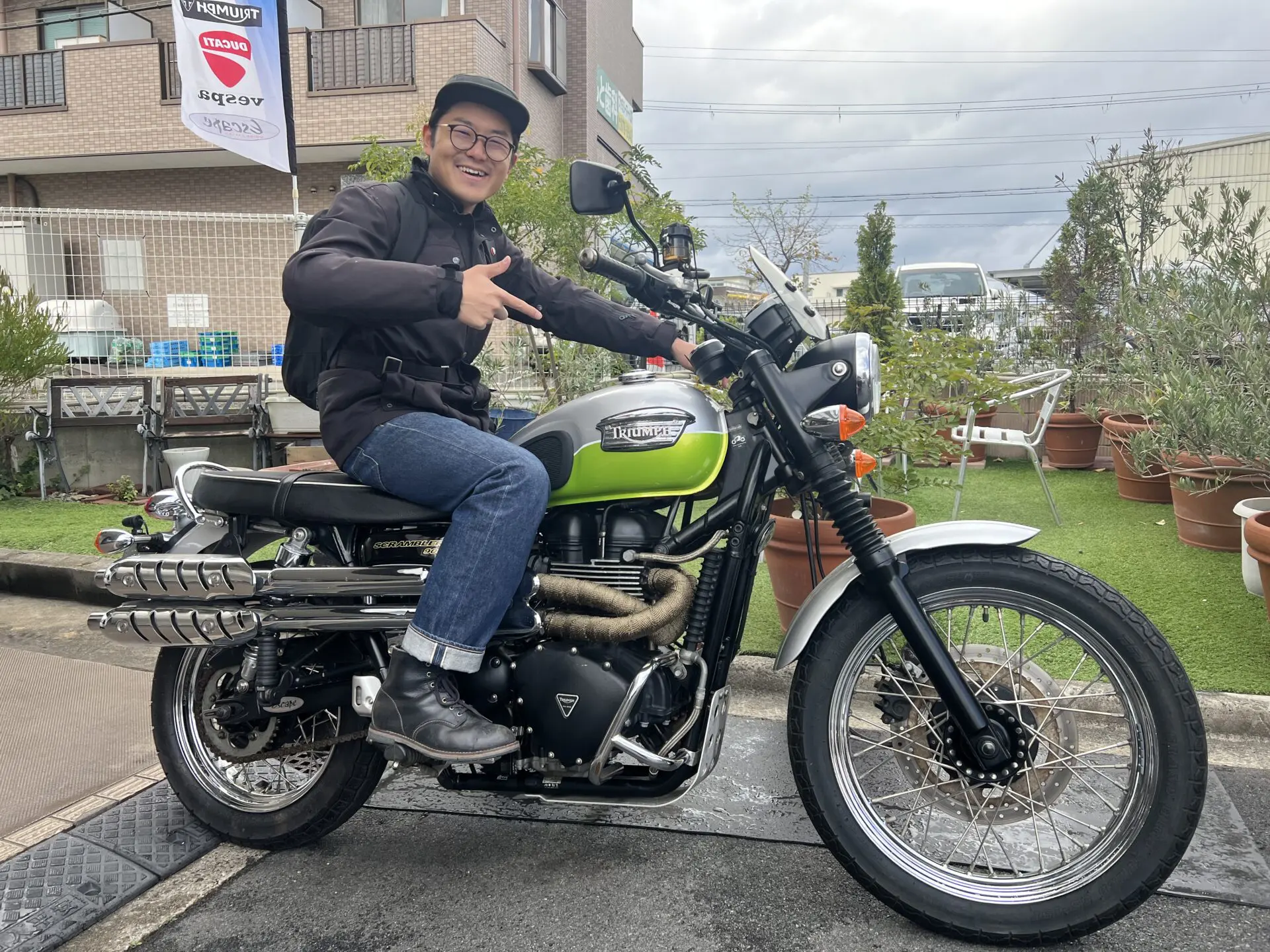 スタッフKEI】TRIUMPH スクランブラー900納車！ – Escape Blog
