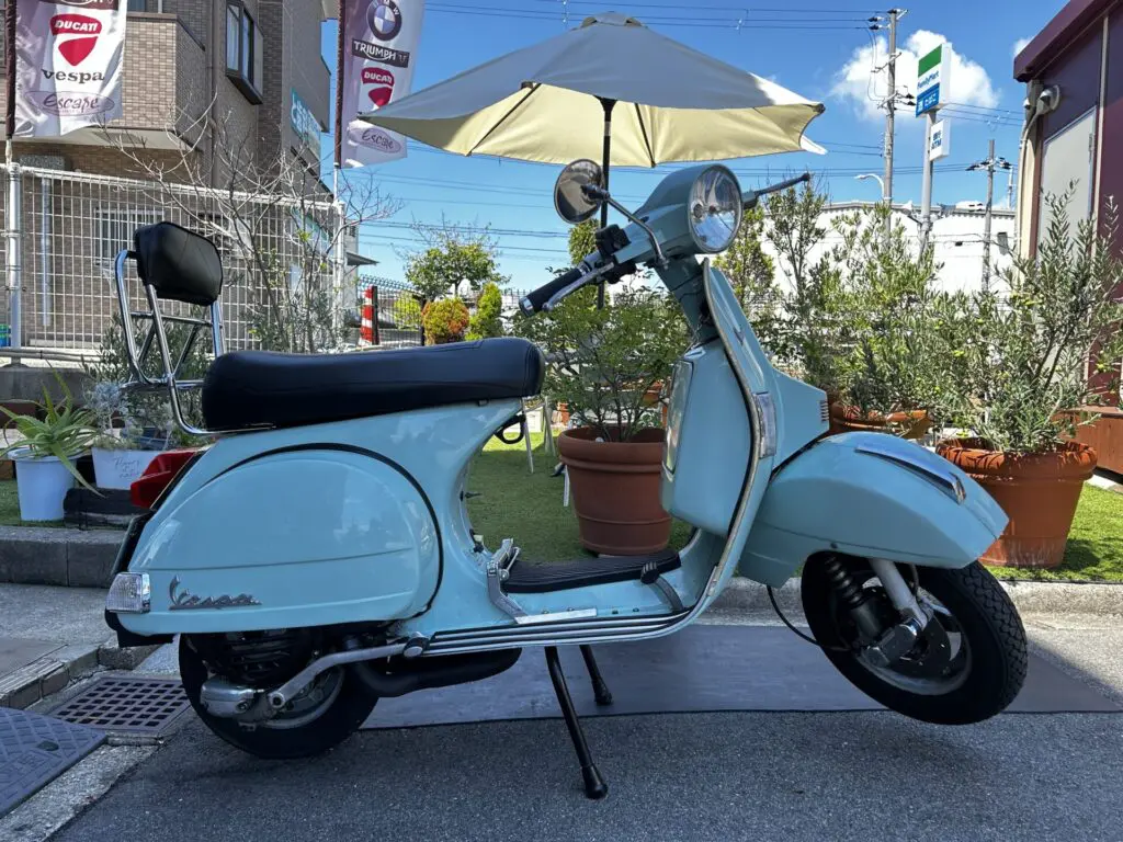 Vespa PX 200 - The Scooter Review | ラージベスパ（2スト200