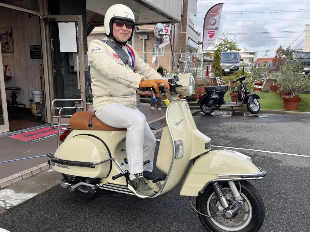 VESPA PX200FL2納車！ – Escape Blog