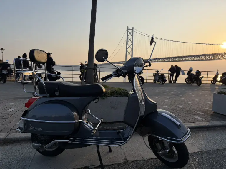 スタッフKEI】 試乗レポ 「VESPA PX150FL2(PX200FL2比較編)」 – Escape